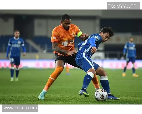 武汉街舞队的进攻策略与失误分析探讨街舞文化的深度与广度